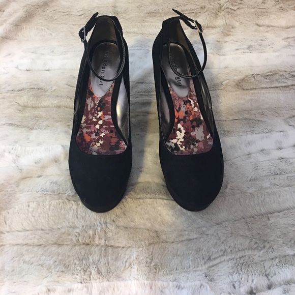 Madden Girl Platform Wedges - Picture 2 of 3